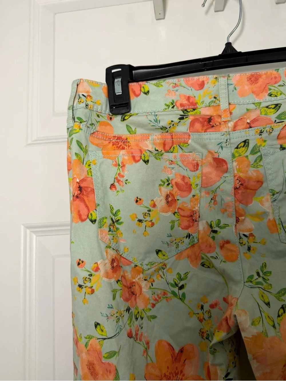 Candie's Floral Jeans zippered cuffs